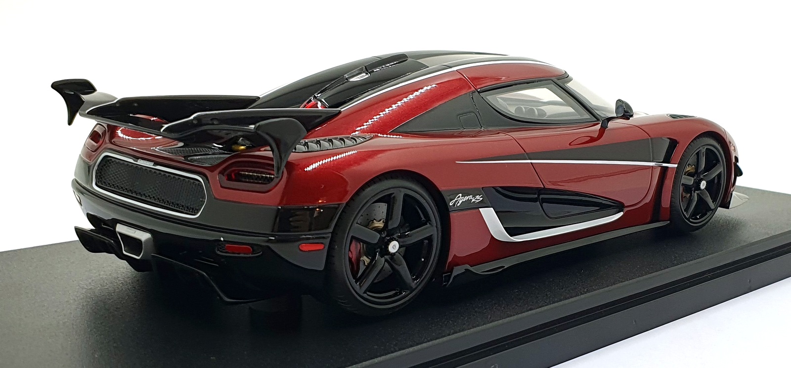 GT Spirit 1/18 Scale Resin GT931 - World Record Koenigsegg Agera RS - Red/Black