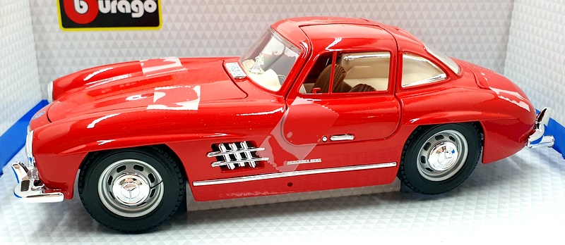 Burago 1/18 Scale Diecast 18-12047 - Mercedes-Benz 300 SL 1954 - Red