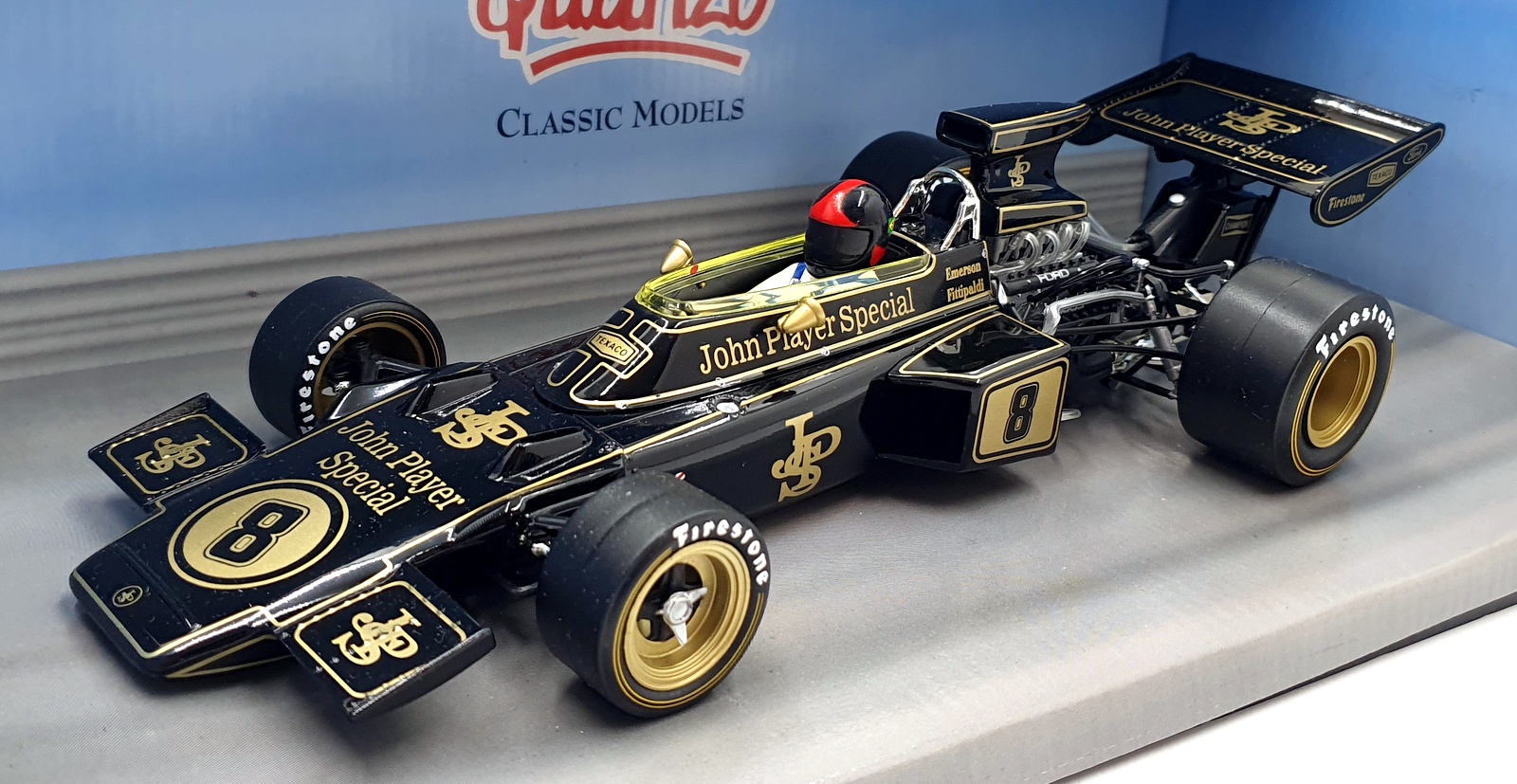Quartzo 1/18 Scale Diecast Q9007 - Lotus 72D JPS Winner British GP