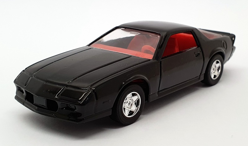 Solido A Century Of Cars 1/43 Scale AFJ9498 - Chevrolet Camaro Z8