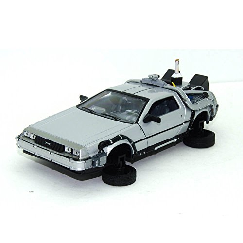 Welly 1/24 Scale 22441FV-GW Delorean Time Machine Fly Mode Back To The Future II