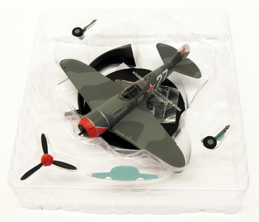 Atlas Editions 1/72 Scale 7 896 011 - Lawotschkin LA-7 I.Nikitowitsch Koschedub Atlas Editions 1/72 Scale 7 896 011 - Lawotschkin LA-7 I.Nikitowitsch Koschedub