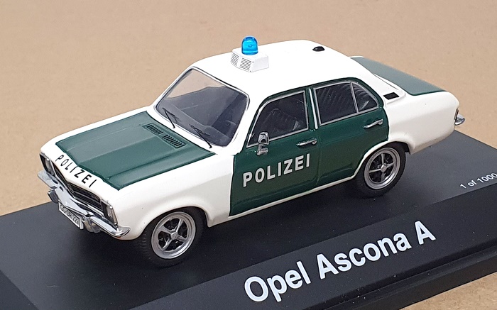 Schuco 1/43 Scale 02652 - Opel Ascona A Polizei - White/Green Schuco 1/43 Scale 02652 - Opel Ascona A Polizei - White/Green