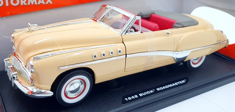 Motormax 1/18 Scale diecast 73116 - 1949 Buick Roadmaster - Beige
