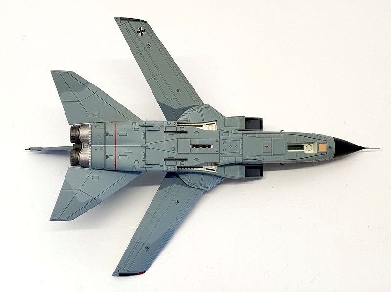 ホビーマスター　1/72 Tornado IDS  HA6703 Hobby Master 1/72 Scale HA6703 - Tornado IDS Norm 95 43+25