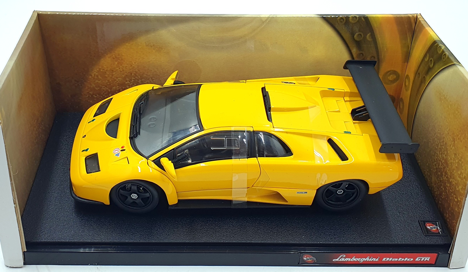 Hot Wheels 1/18 Scale Diecast 53835 - Lamborghini Diablo GTR - Yellow Hot Wheels 1/18 Scale Diecast 53835 - Lamborghini Diablo GTR - Yellow