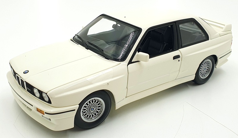 Minichamps 1/18 Scale Diecast 180 020307 - BMW M3 Street