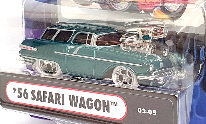Muscle Machines 1/64 Scale 71161 03-05 - 1956 Pontiac Safari Wagon - Green Muscle Machines 1/64 Scale 71161 03-05 - 1956 Pontiac Safari Wagon - Green