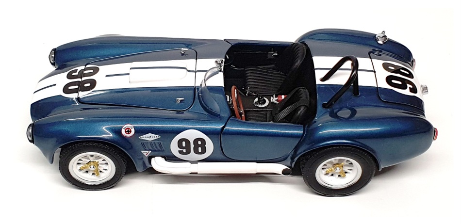 Revell Creative Masters 1/20 Scale 08671 - Racing Shelby Cobra 427 #98 Met Blue