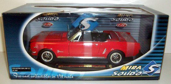 SOLIDO 1/18 - 8081 FORD MUSTANG CONVERTIBLE 1965 1/2 - RED SOLIDO 1/18 - 8081 FORD MUSTANG CONVERTIBLE 1965 1/2 - RED