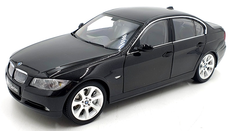BMW 330i Touring 1/18 京商