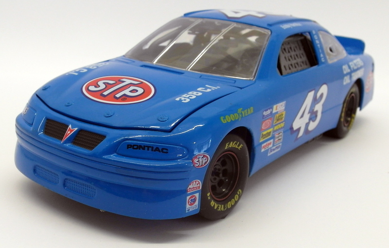 Racing Champions 1 18 Scale 09400e Pontiac Stock Car 43 Bobby Hamilton Ebay