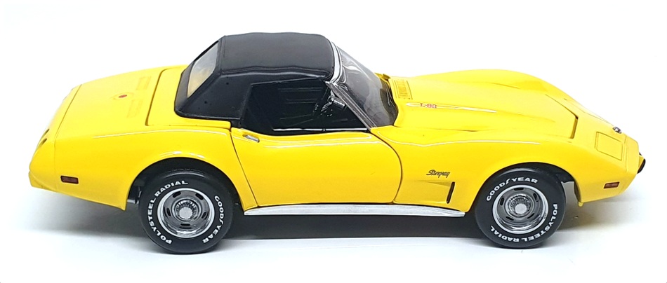 Franklin Mint 1/24 Scale B11WN72 - 1975 Chevrolet Corvette