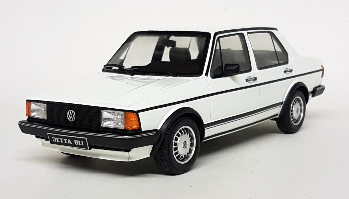 Volkswagen VW Jetta Mk1 GLI Year 1983 Alpine White 1:18 Ottomobile