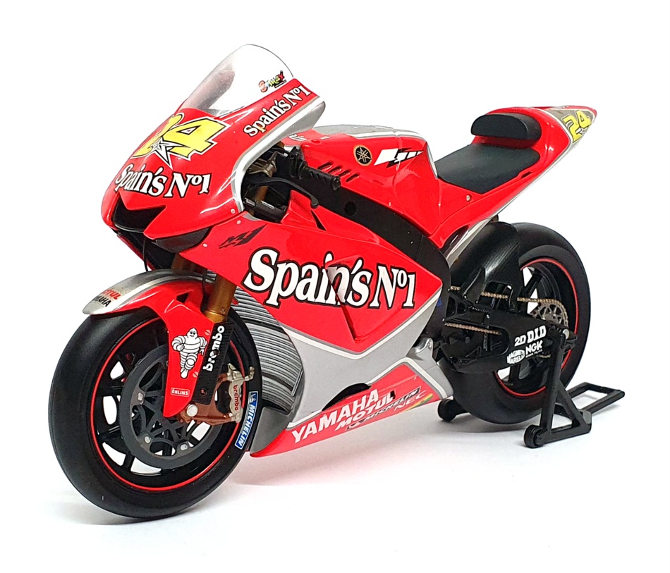 Minichamps 1/12 Scale 122 053024 - Yamaha YZR-M1 - T. Elias MotoGP 2005