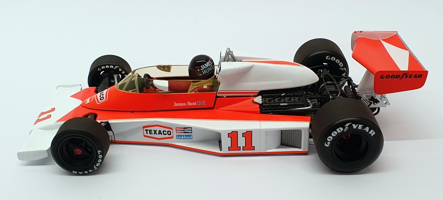 Minichamps 1/18 Scale 530 761811 - F1 McLaren Ford M23 - #11