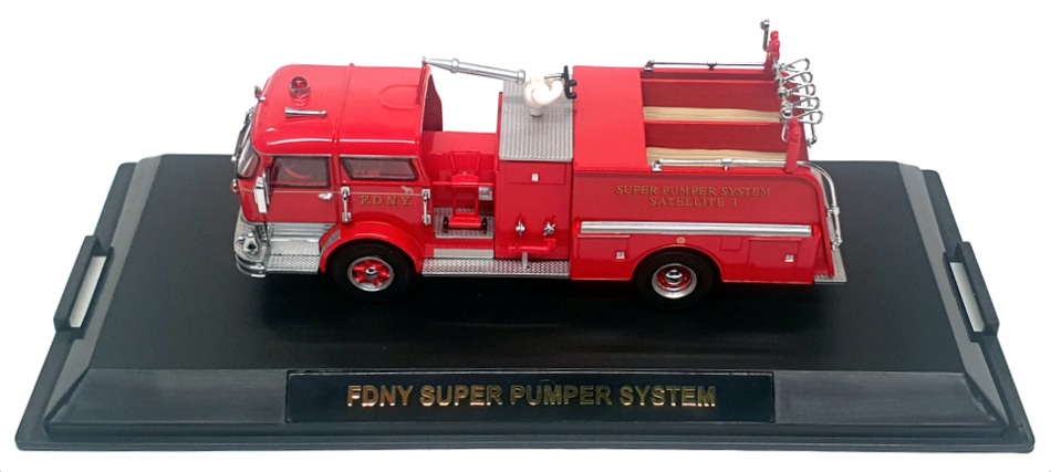 Code 3 Collectibles 1/64 Scale 12542 - Mack C Satellite 1