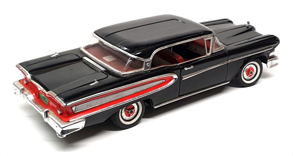 Road Signature 1/18 Scale Diecast 3124P - 1958 Edsel Citation - Black/Red