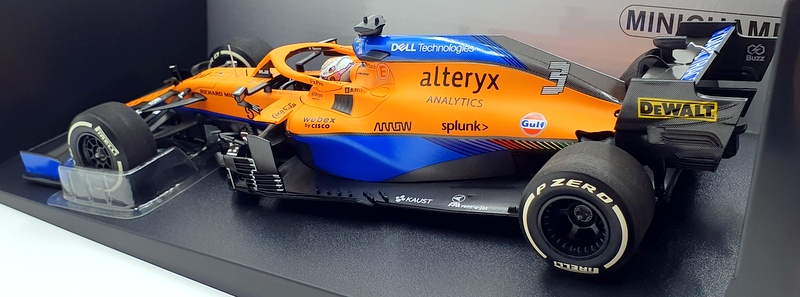 Minichamps 1/18 Scale 530 213303 - McLaren F1 MCL35M D.Ricciardo
