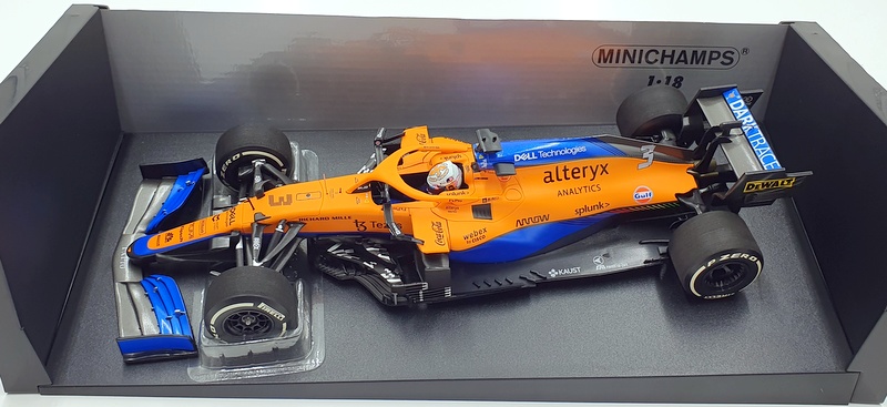 Minichamps 1/18 Scale 530 213303 - McLaren F1 MCL35M D.Ricciardo