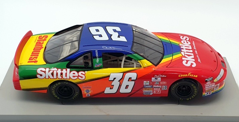 ミニカー 1/18 ACTION Pontiac Grand Prix Nascar ミニカー 1/18 ACTION Pontiac Grand Prix Nascar Action 1:18