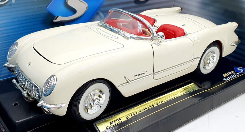 Solido 1/18 scale Diecast 8082 - Chevrolet Corvette 1953 Convertable White