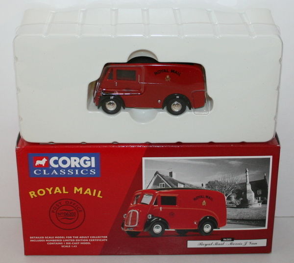 CORGI CLASSICS 1/43 - 06203 - MORRIS J VAN - ROYAL MAIL