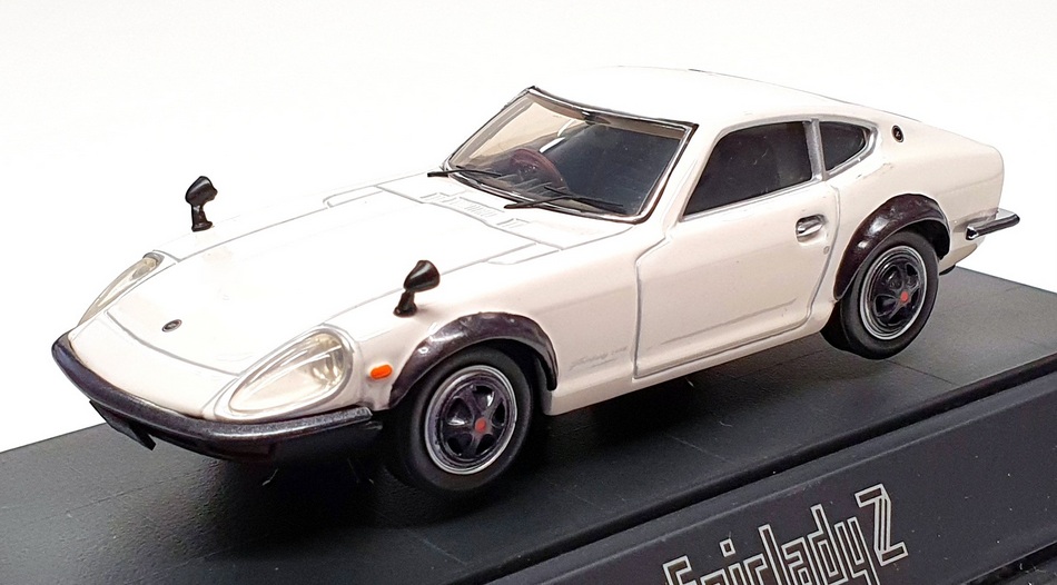 Ebbro 1/43 Scale Diecast 3400 - Nissan Fairlady Z-G - White Ebbro 1/43 Scale Diecast 3400 - Nissan Fairlady Z-G - White