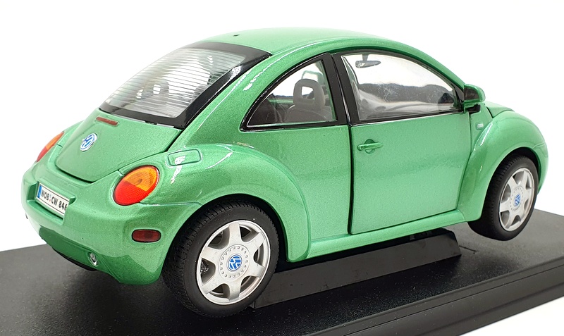 Welly 1/18 scale Diecast 9846GR - VW New Beetle - Green | eBay
