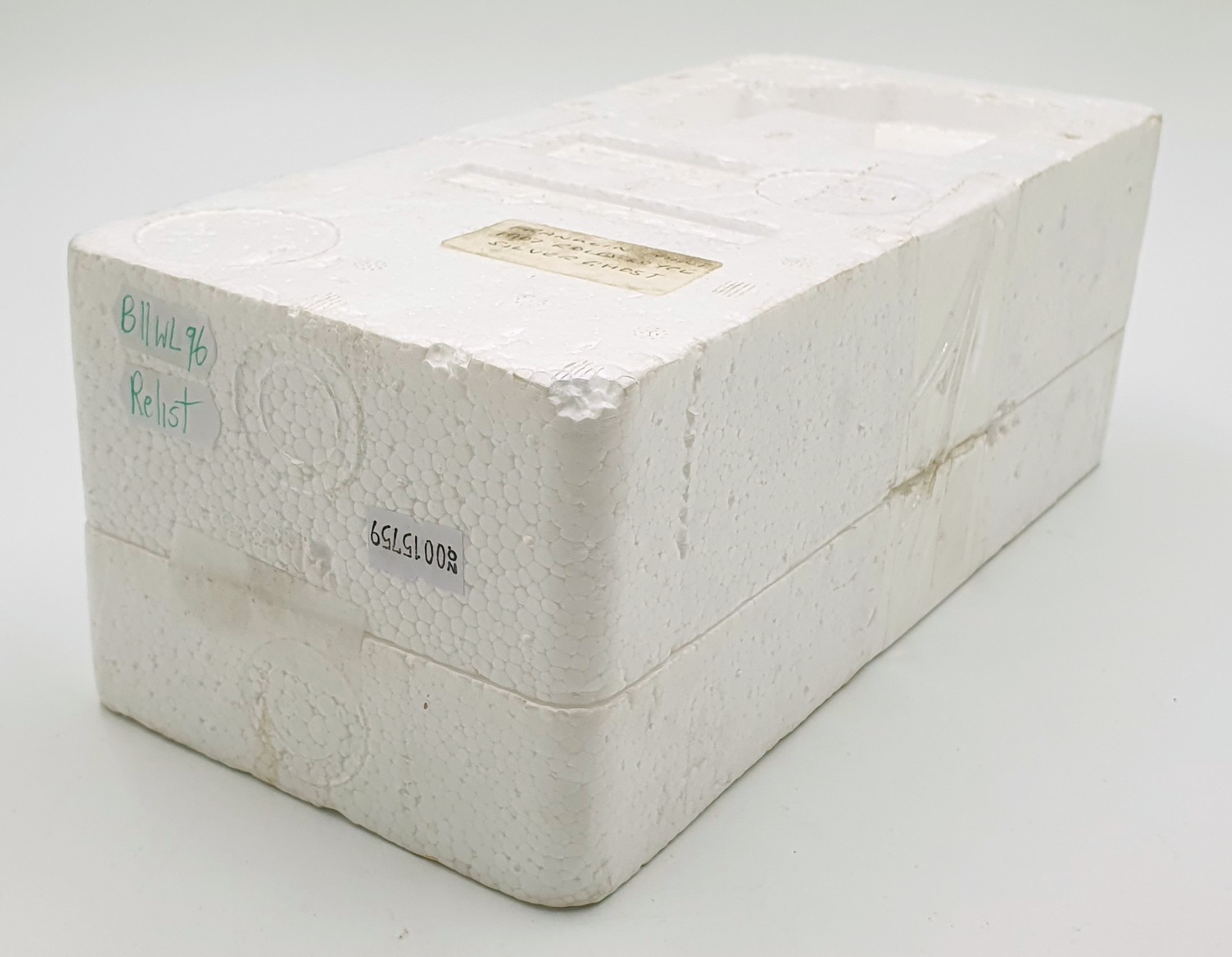 Franklin Mint 1/24 Scale Diecast B11JR67 - 1907 Rolls Royce Silver Ghost Silver