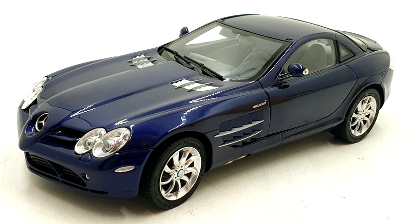 CMC 1/18 メルセデスベンツ SLR McLaren Mercedes-Benz SLR McLaren