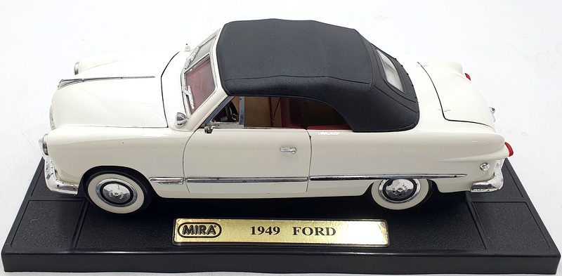 MIRA SOLIDO Ford Berline 1949ミニカー 1/18 NOS VINTAGE 1:18 MIRA 1949 RED FORD CONVERTIBLE GOLDEN LINE