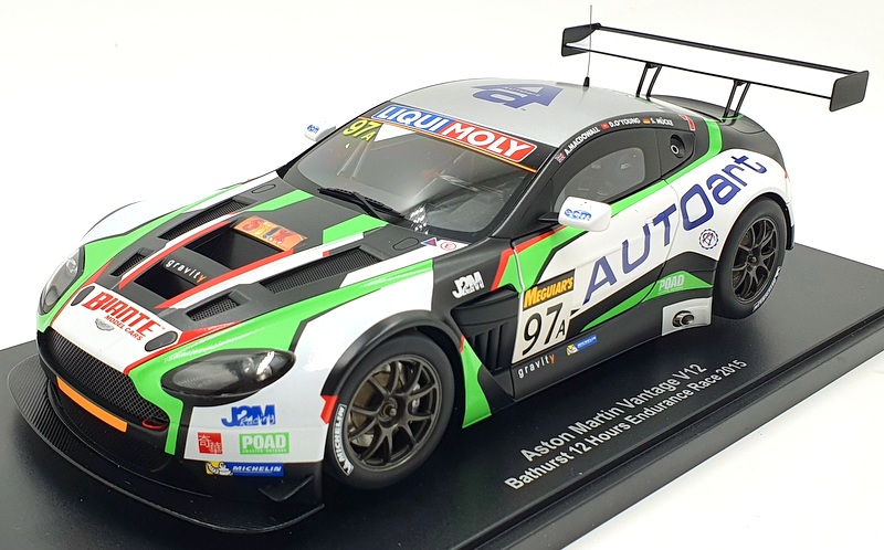 Autoart 1/18 Scale Diecast 81506 - Aston Martin V12 Vantage Bathurst 2015 #97