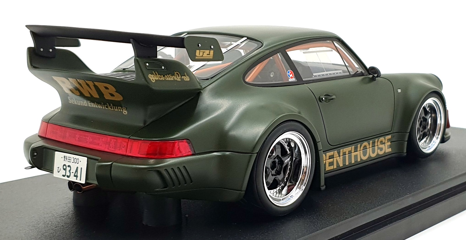 GT Spirit 1/18 Scale GT559 - Porsche RWB Penthouse - Matt Green | eBay
