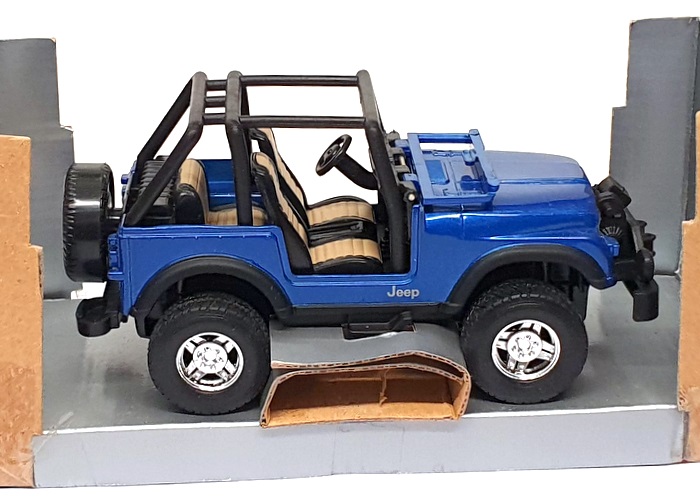 New Ray 1/32 Scale Super Friction 44323 - Jeep CJ7 - Blue | eBay