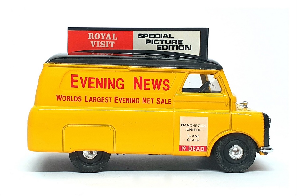 Corgi 1/43 Scale Diecast D981 - Bedford CA Van Evening News - Yellow