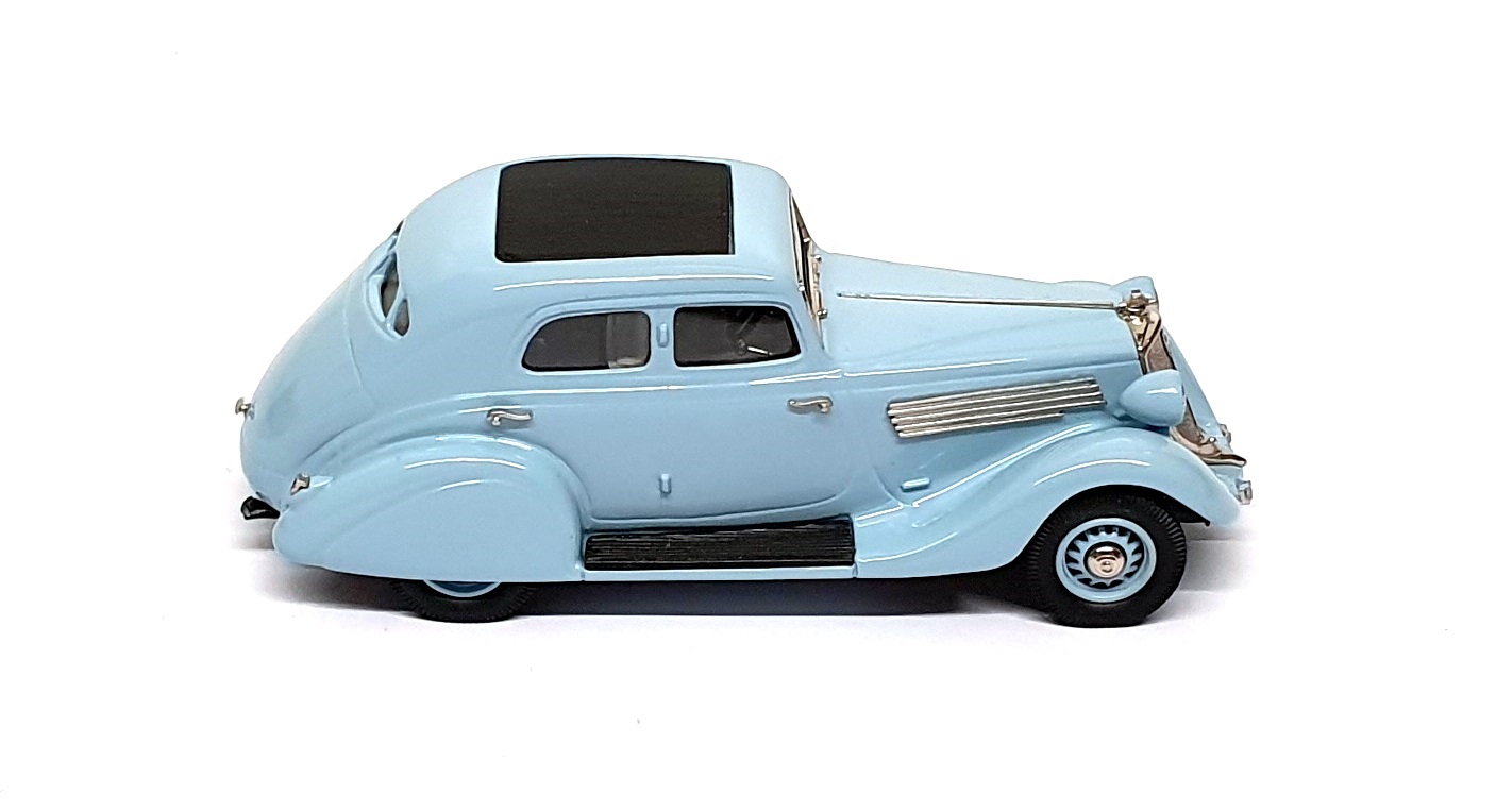 Brooklin Models 1/43 Scale BRK127 - 1934 Studebaker Landcruiser - Lt. Blue