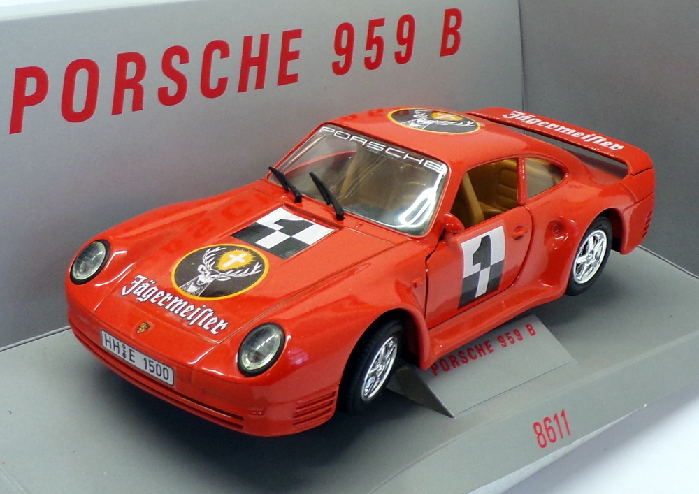 Revell 1/24 Scale Model Car 8611 - Porsche 959 B - #1 Orange