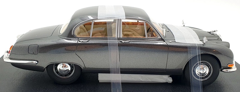Cult Models 1/18 Scale CML054-3 - Jaguar S-Type - Metallic Grey Cult Models 1/18 Scale CML054-3 - Jaguar S-Type - Metallic Grey