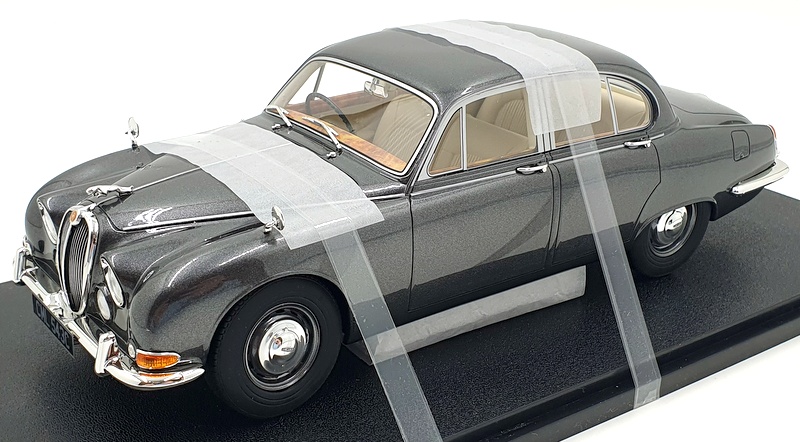 Cult Models 1/18 Scale CML054-3 - Jaguar S-Type - Metallic Grey Cult Models 1/18 Scale CML054-3 - Jaguar S-Type - Metallic Grey