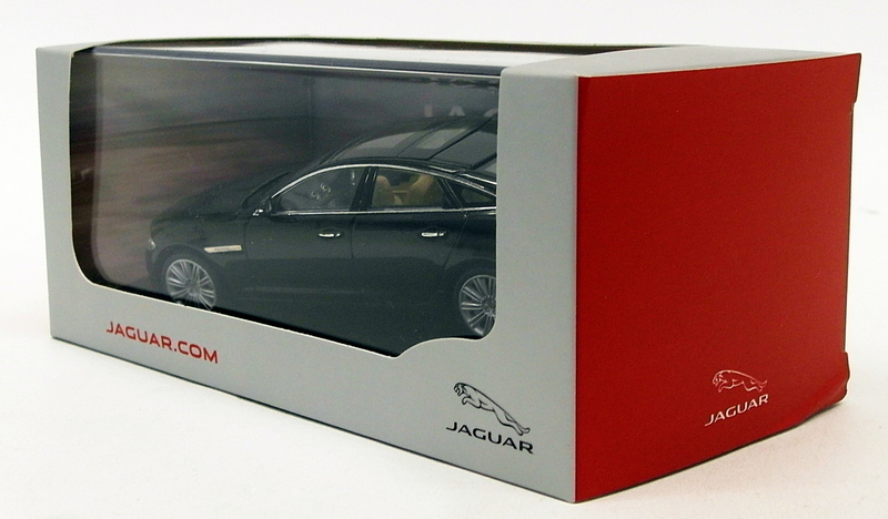 Ixo Models 1/43 Scale Diecast 76798 - Jaguar XJ - Black Amethyst Ixo Models 1/43 Scale Diecast 76798 - Jaguar XJ - Black Amethyst