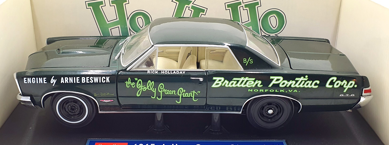 Sun Star 1/18 Scale 1810 - 1965 Pontiac GTO Rick Halliday's Jolly