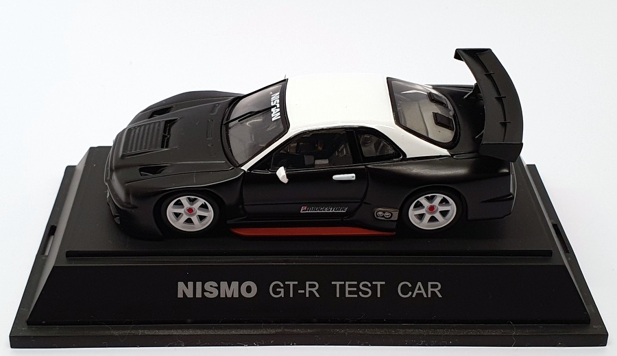 Ebbro 1/43 Scale Model Car 969 - NISMO GT-R Test Car - Black/White