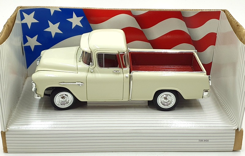 Ertl 1/18 Scale Diecast 7340 - 1955 Chevy 3100 Cameo Cream Pick-Up