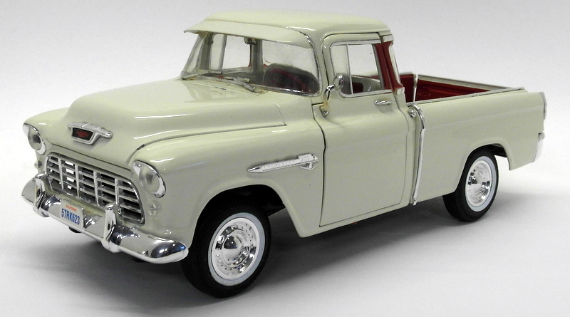 Ertl 1/18 Scale Diecast 7340 - 1955 Chevy 3100 Cameo Cream Pick-Up