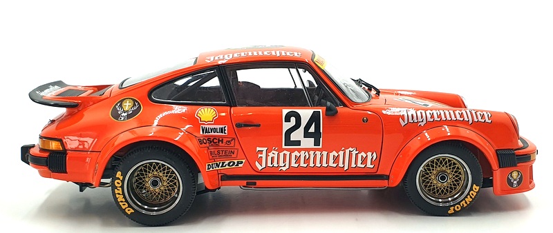 エグゾト　RLG19095 ポルシェ 934 RSR GTクラス Exoto | 1976-79 Exoto Porsche 934 RSR