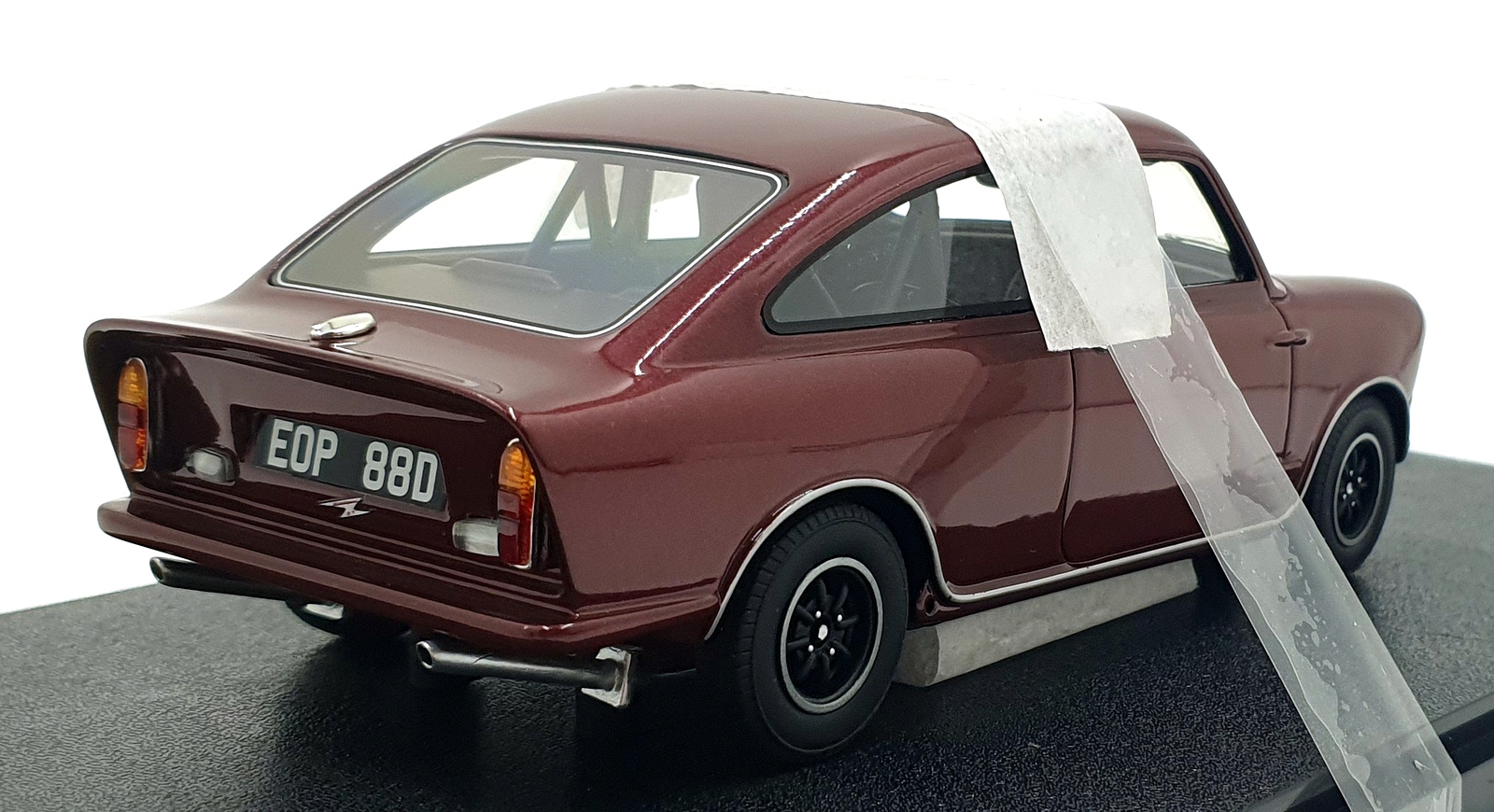 Cult 1/18 Scale Resin CML166-1 - Mini Broadspeed - Met. Red | eBay UK