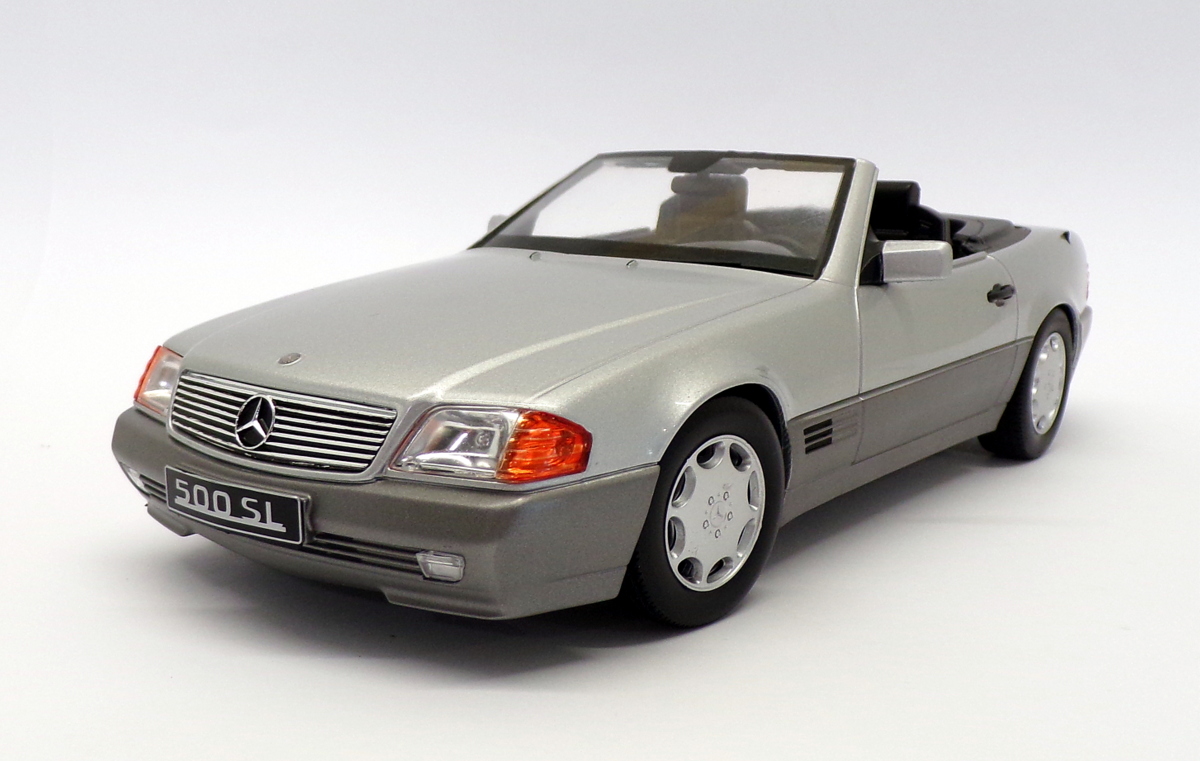 KK Scale 1/18 Scale KKDC180372 -  1993 Mercedes Benz SL Class 500SL + Hard Top