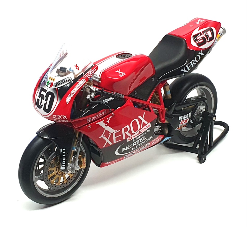 Minichamps 1/12 Scale 122 040250 - Ducati 999RS M. Praia WSB 2004