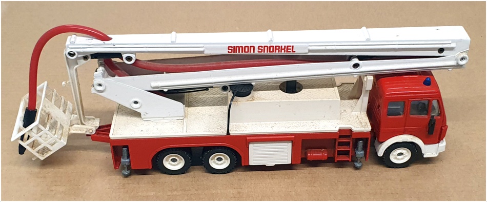 Siku 1/55 Scale 3720 - Mercedes Benz Snorkel Fire Engine Simon Snorkel Red/White